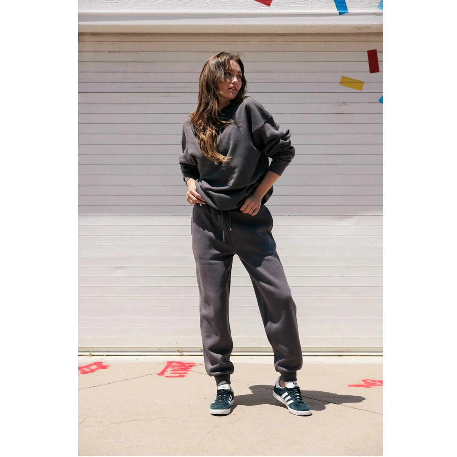 High Waisted Jogger Sweatpants With Los Angeles Embroidery - Charcoal