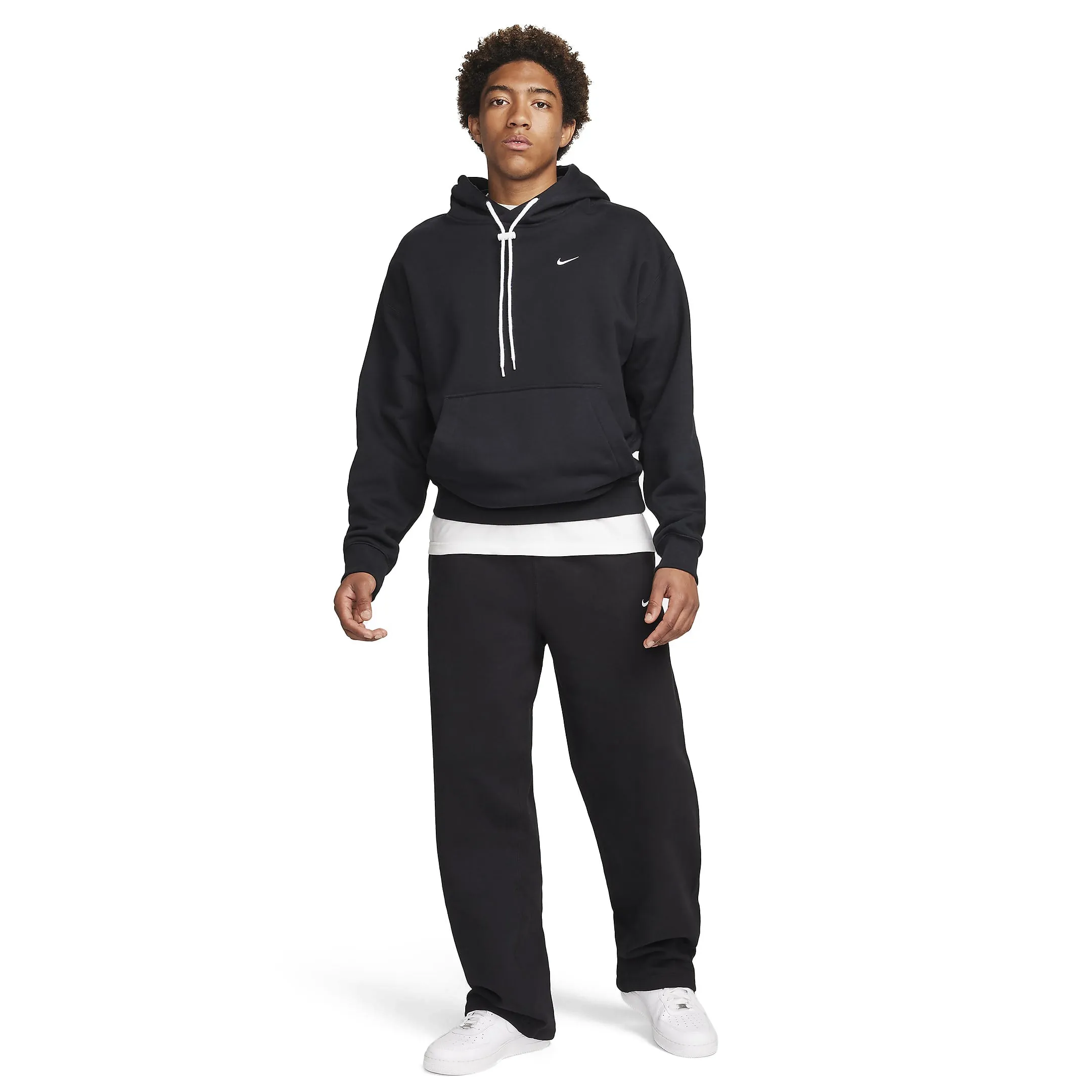 NIKE SOLO SWOOSH ESSENTIAL PANTS BLACK / WHITE