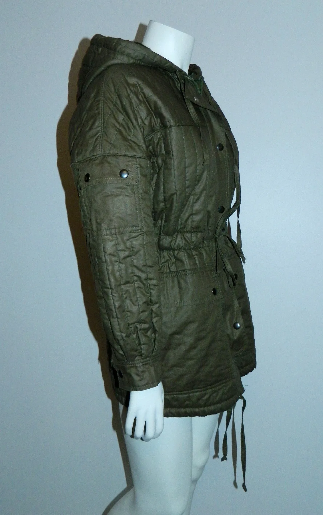 vintage 1970s quilted parka / olive Army coat Beged- Or Bis / coated cotton flannel lined XS